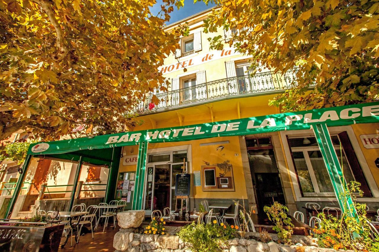 Hotel De La Place Mezel  Buitenkant foto